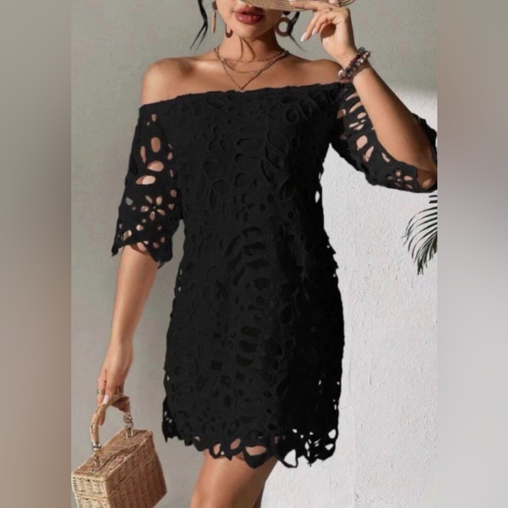 Elegant Black Lace Dress